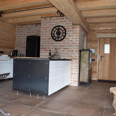 Ferienhaus Chalet-Етал Екстериор снимка