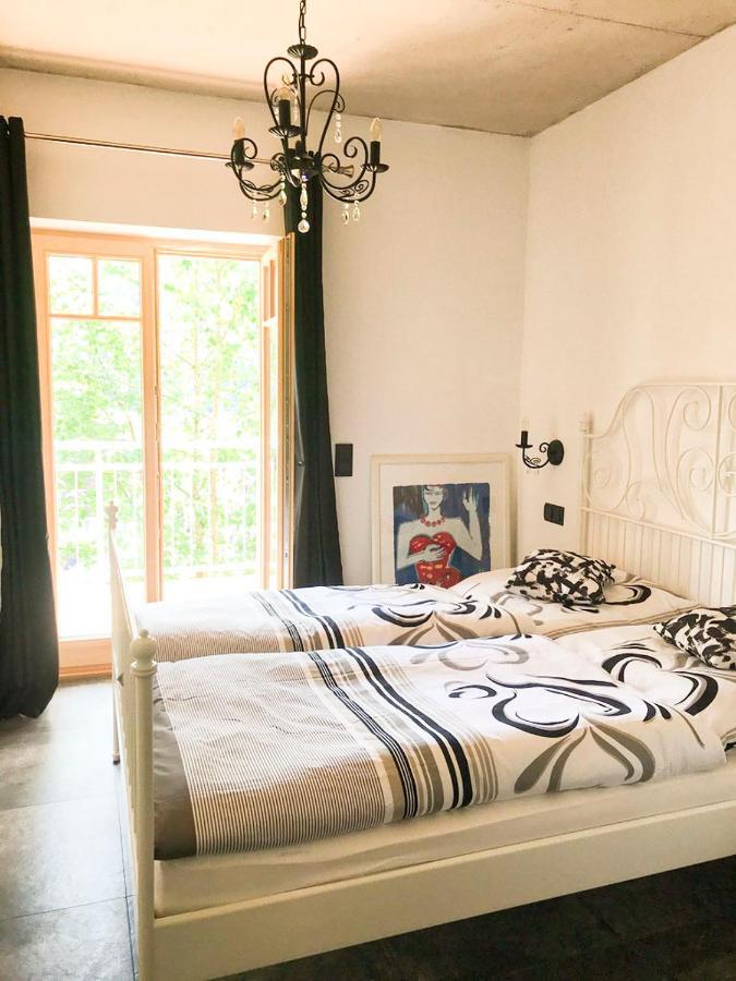 Ferienhaus Chalet-Етал Екстериор снимка